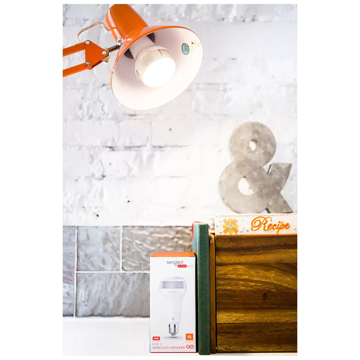 Sengled LED Light Bulb + Wireless Bluetooth Smart JBL Speaker