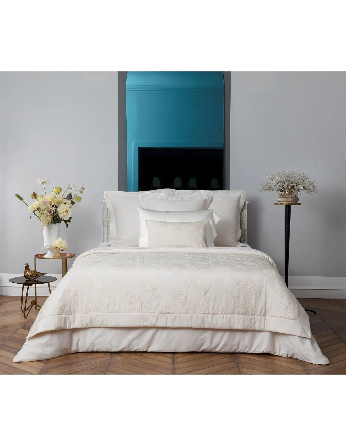 Yves Delorme DIVINE King Flat Sheet & 2 Pillowcases – 100% Cotton Sateen