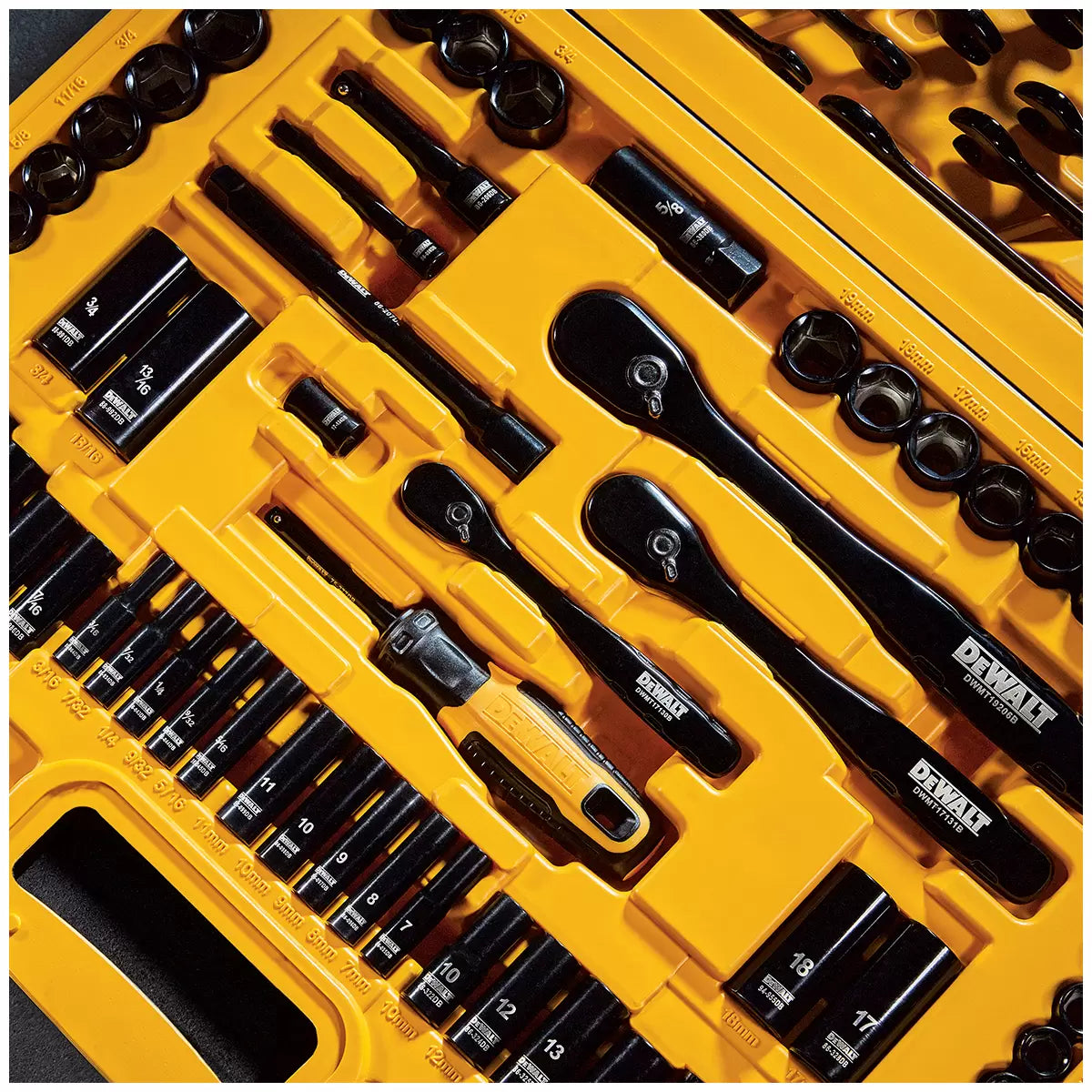 DeWALT 184 Piece Black Mechanics Tool Set DWMT45184-1
