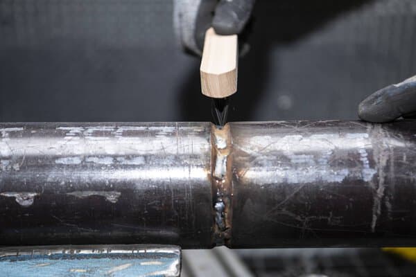 Klingspor BHK 600 fillet weld brush 3x rows, 125 x 25 x 290 mm, wooden handle 0,35 Steel Pack of 12