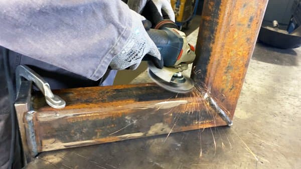 Klingspor BK 600 Z knotted cone brush Number of rows 1, 115 mm, thread M14 0,5 Steel