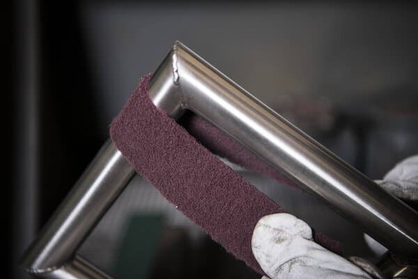 Klingspor NRO 400 Non-woven web rolls, 115 x 10000 mm medium Aluminium oxide