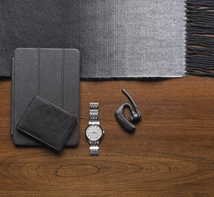 Poly Voyager Office 5200 Mono Bluetooth Headset w/ 1-way Charging Base