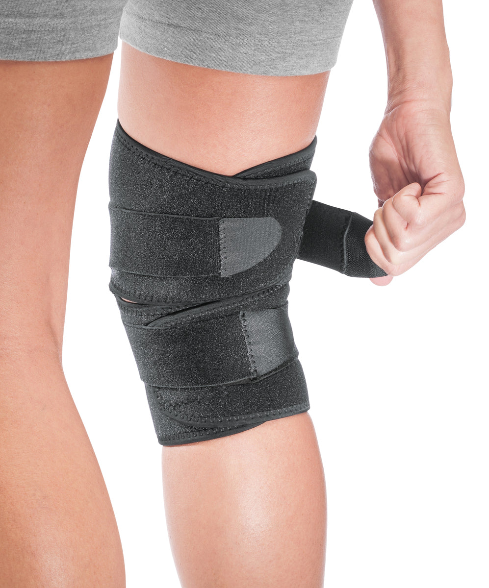 Mueller Adjustable Knee Support 4-IN-1