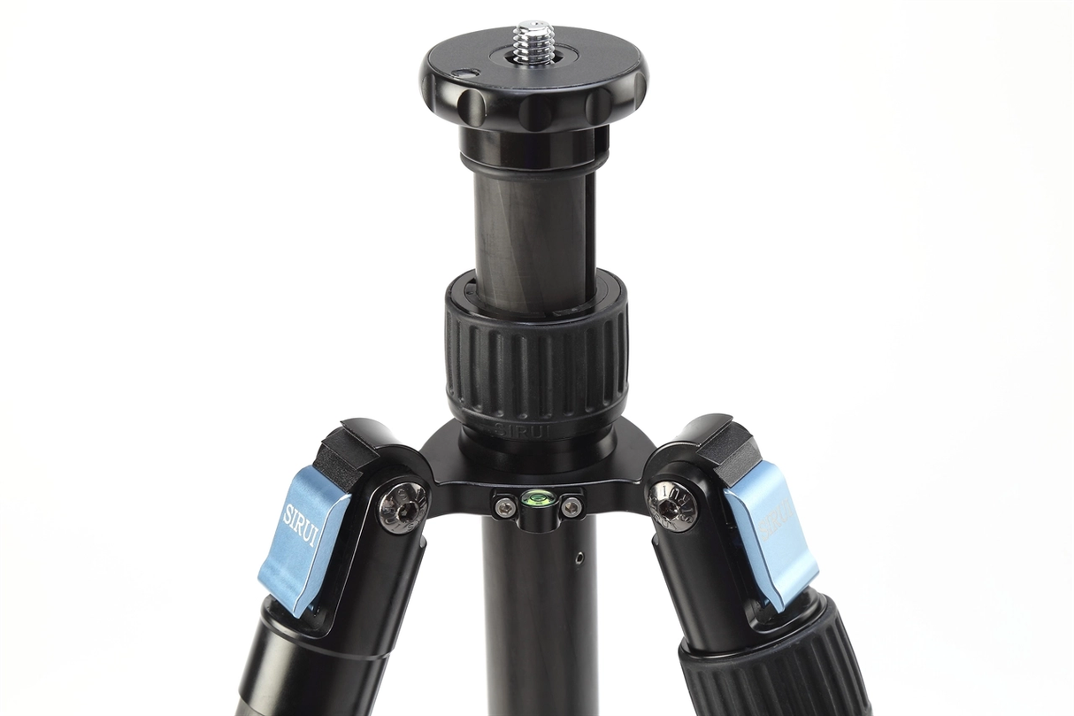 SIRUI W-2204 Carbon Fibre Waterproof Tripod