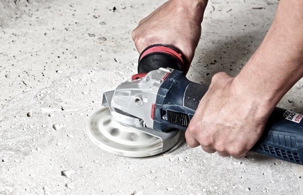 Klingspor DS 300 B Diamond cup grinding wheel, 100 x 7 x 22,23 mm 14 segments 7 x 5,5 mm, two-rowed Reduction ring 16