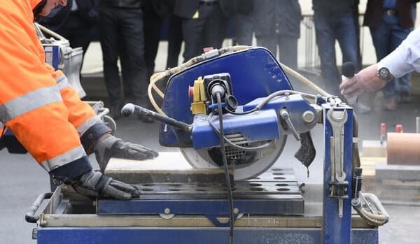 Klingspor DT 900 US diamond cutting blades, 400 x 3,6 x 25,4 mm 28 segments 40 x 3,6 x 10 mm, narrow gullet