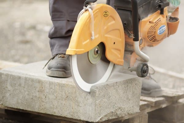 Klingspor DT 350 U diamond cutting blades, 400 x 3,6 x 25,4 mm 28 segments 40 x 3,6 x 10 mm, standard serration